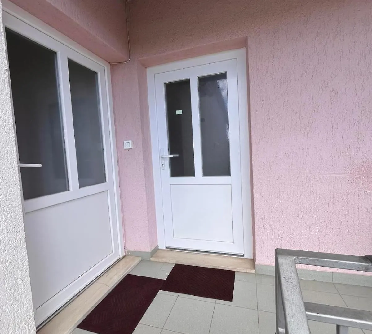 Apartments Mirijana Pola